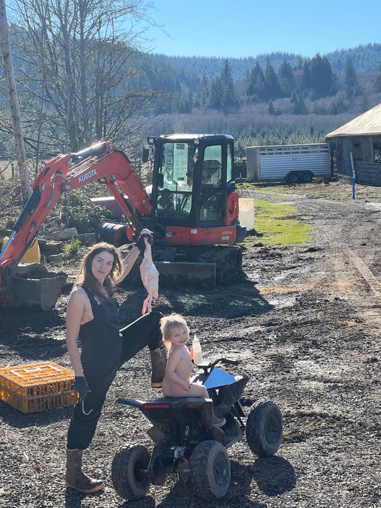 Rose Stole the Magic Meat Truck! image 1